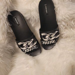 Nine West ladies slides